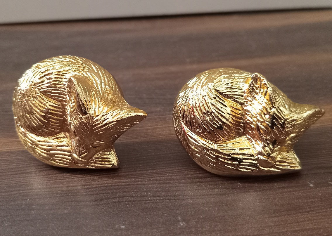 Brass Sleeping Fox Knob, Animal Cabinet Knob (set of 4)