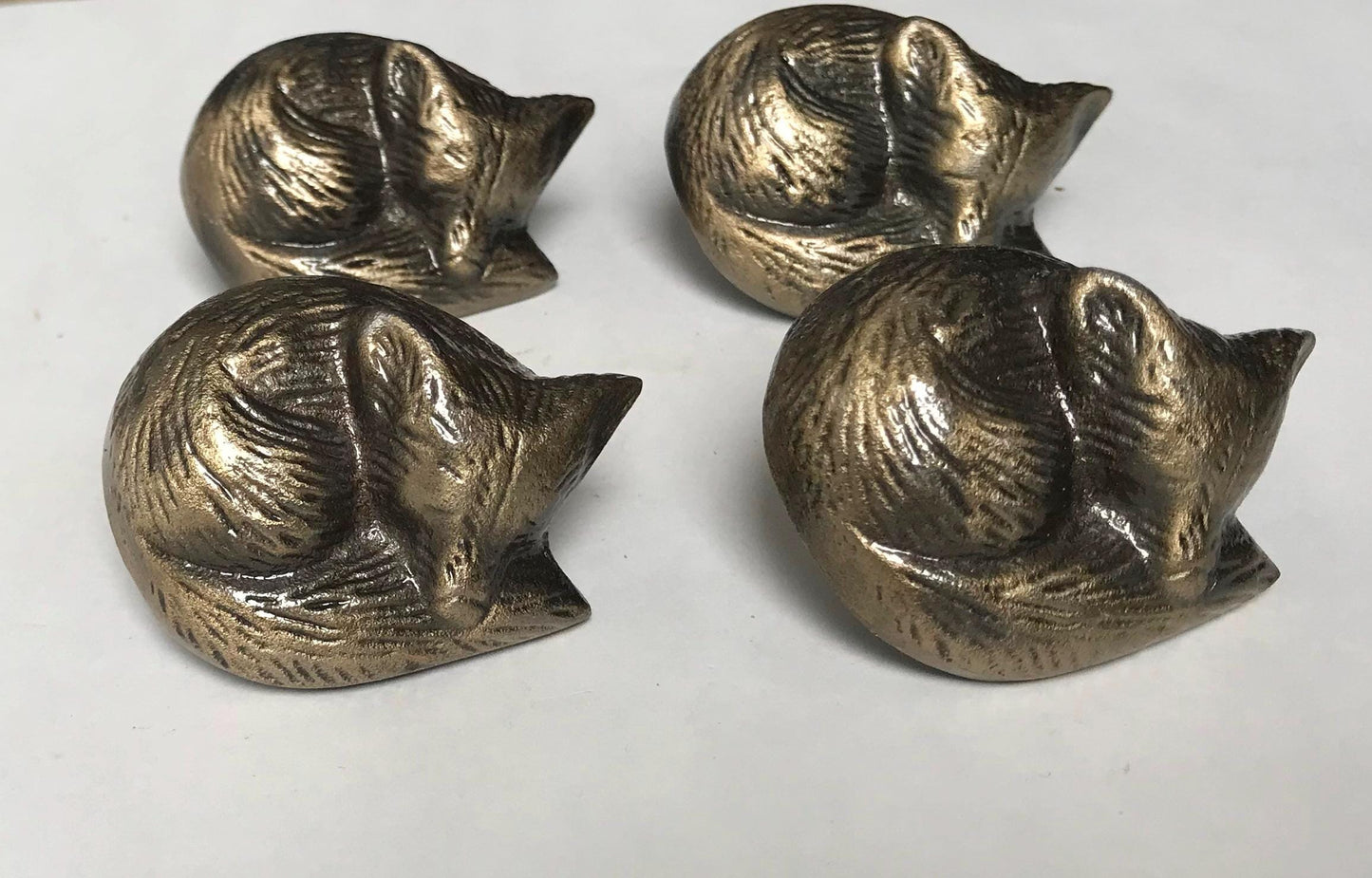 Antique Fox Knob – Rustic Woodland Drawer Pull, Handmade Cabinet Knob, Ideal Gift (Set of 4)