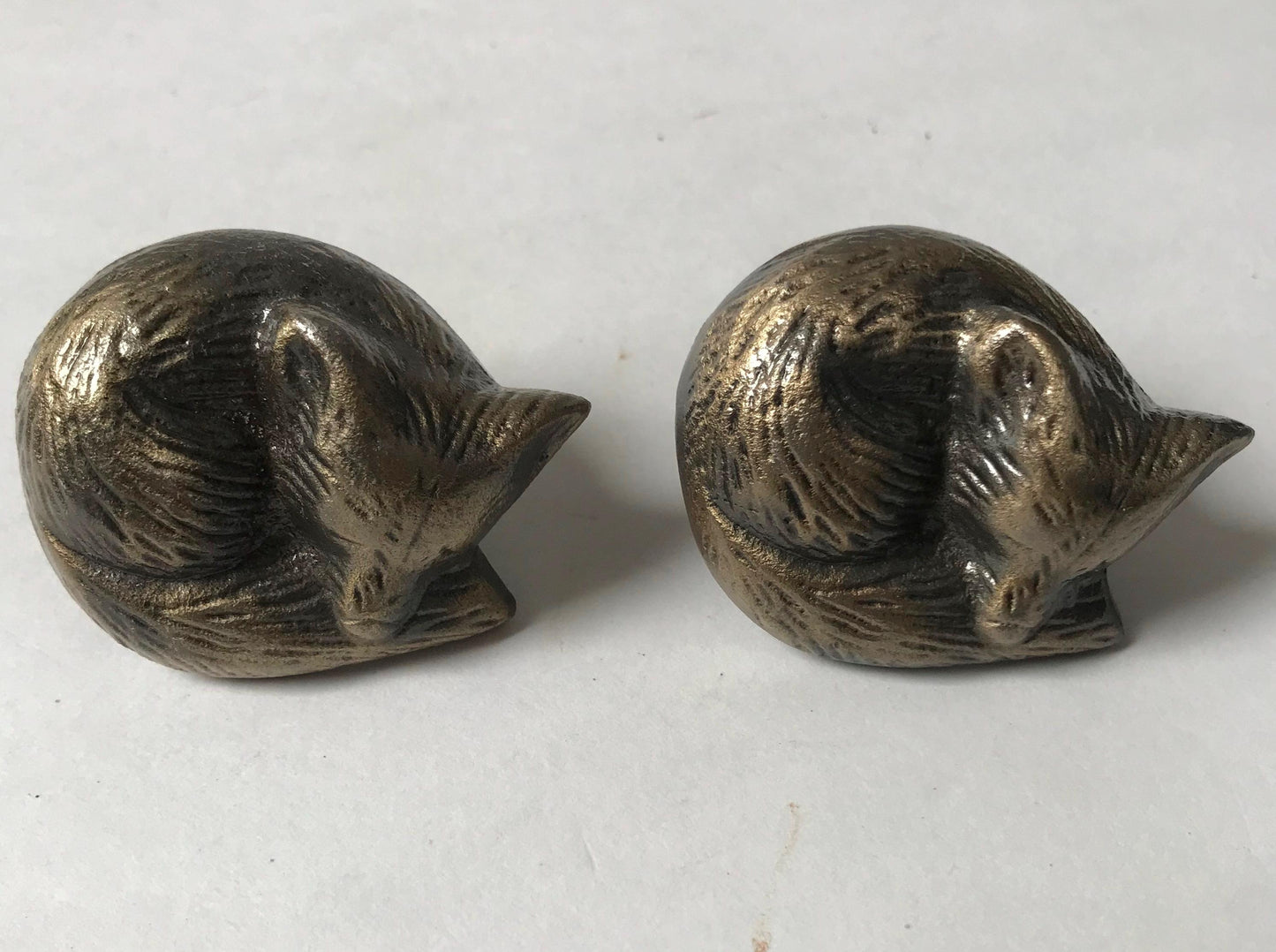 Antique Fox Knob – Rustic Woodland Drawer Pull, Handmade Cabinet Knob, Ideal Gift (Set of 4)